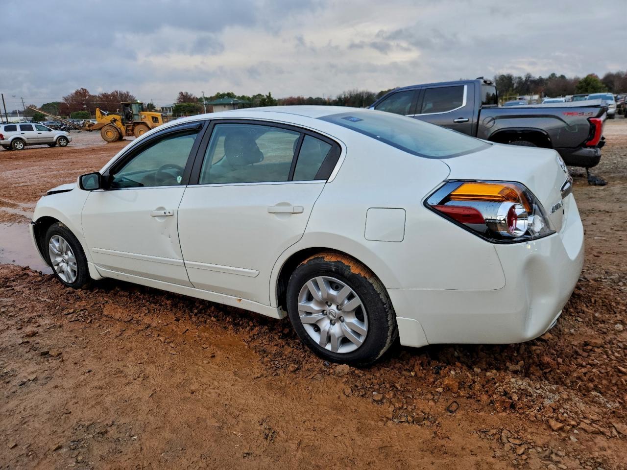 2012 NISSAN ALTIMA