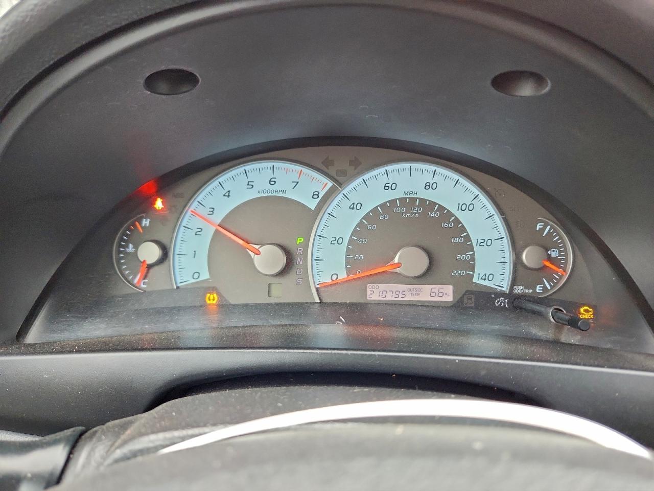 2011 TOYOTA CAMRY