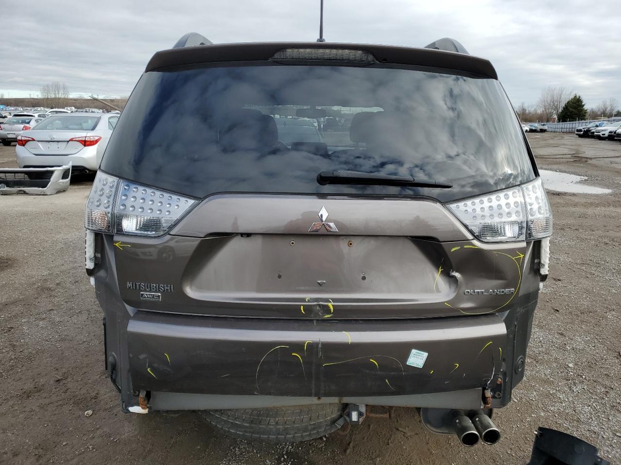 2012 MITSUBISHI outlander
