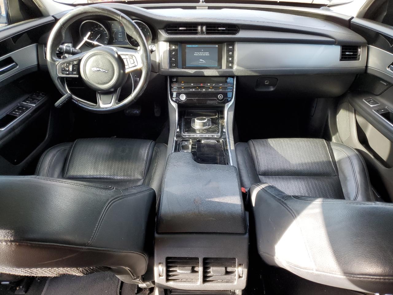 2018 JAGUAR XF