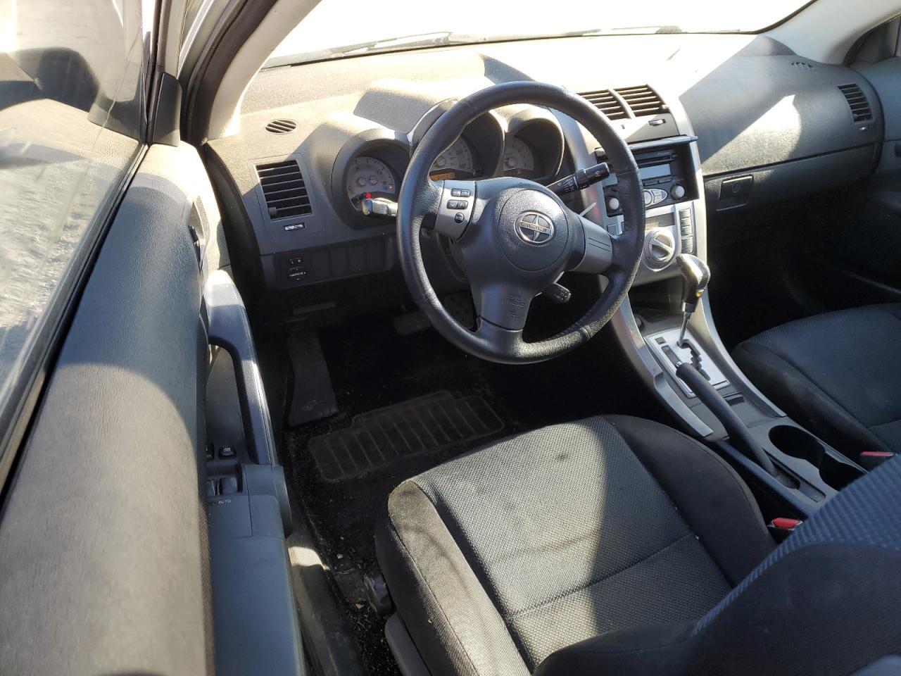 2006 TOYOTA SCION