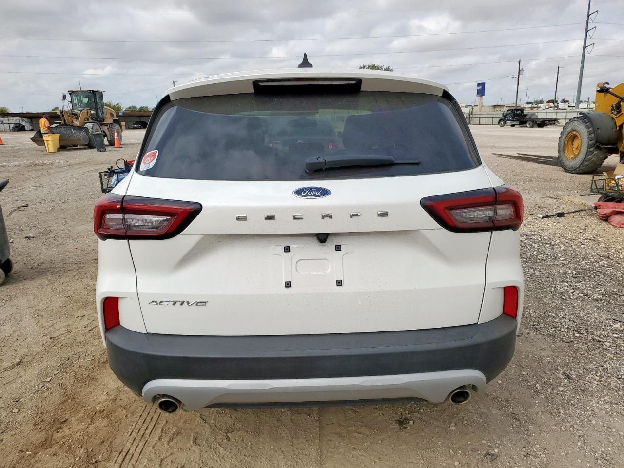 2023 FORD ESCAPE