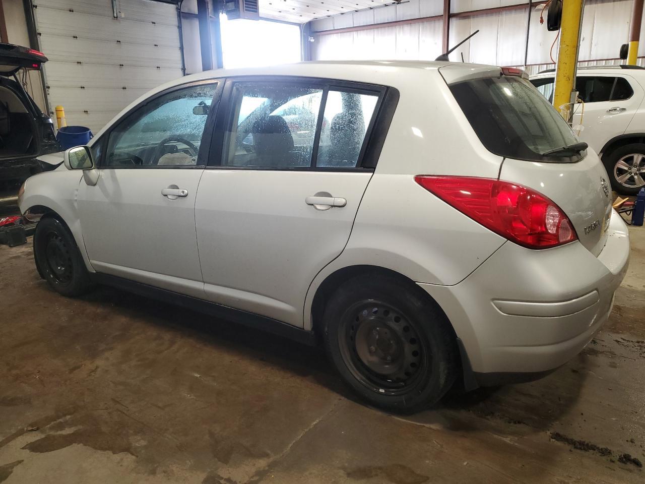 2009 NISSAN VERSA