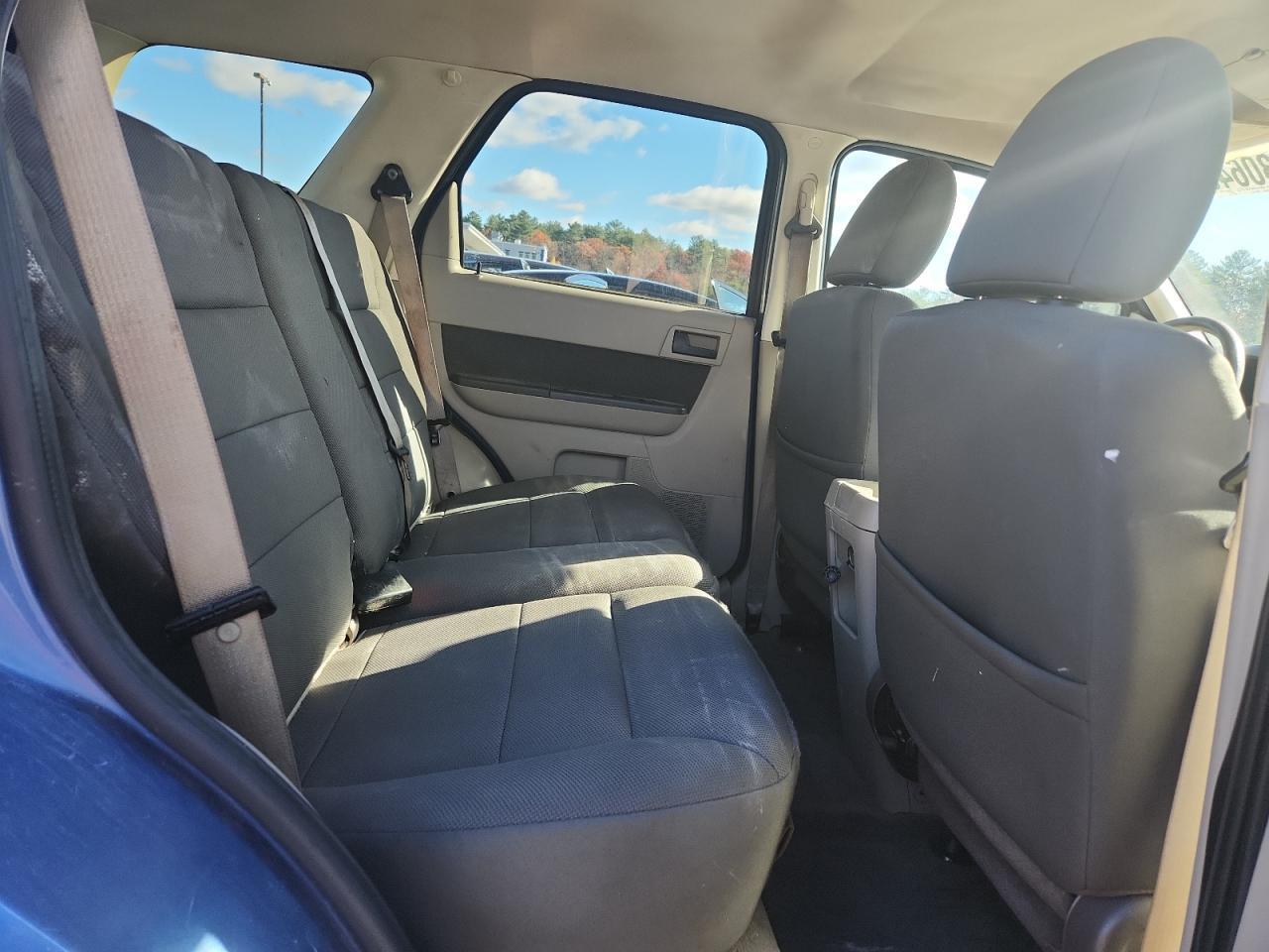 2009 FORD ESCAPE
