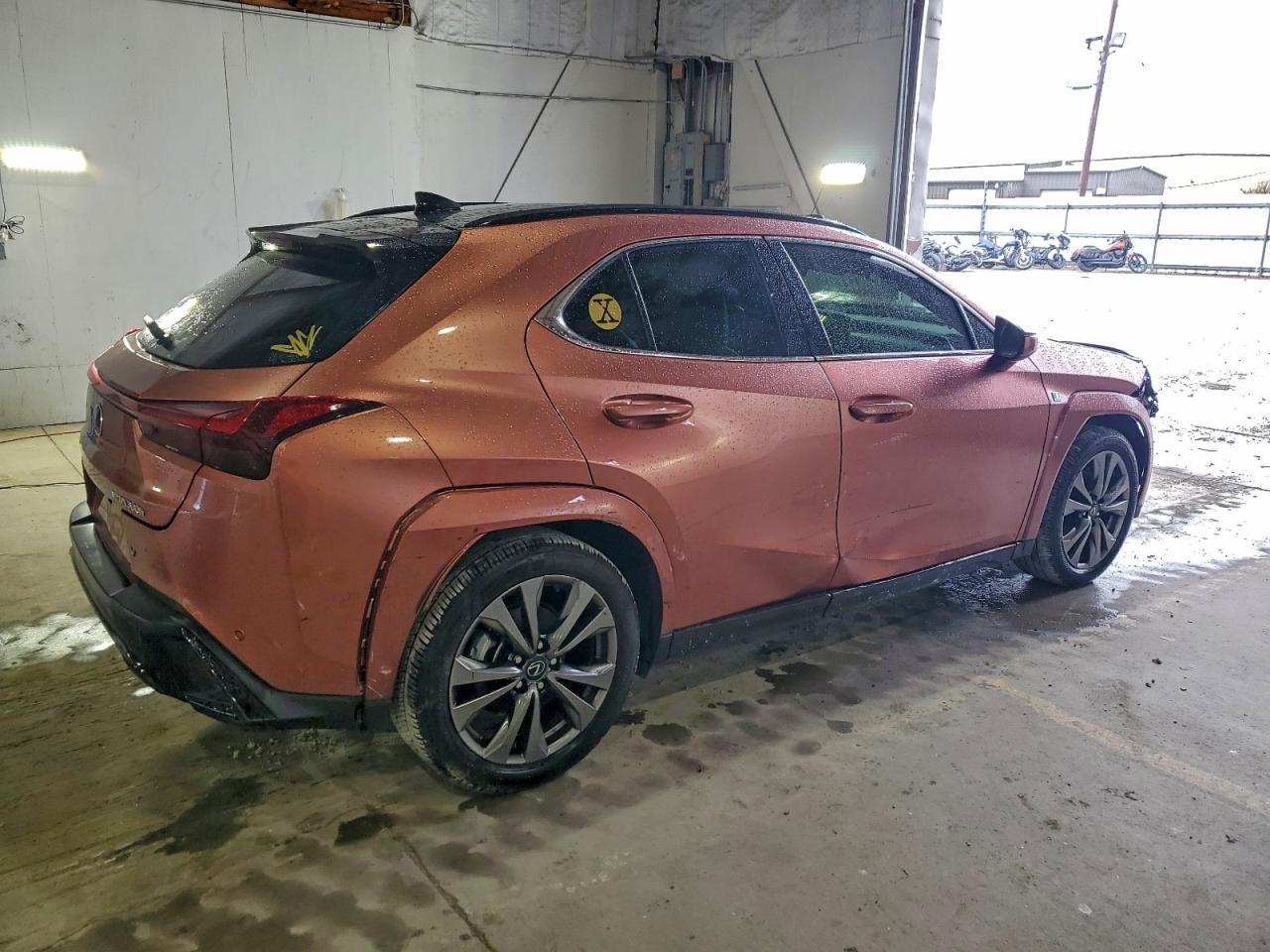 2025 LEXUS UX 300H