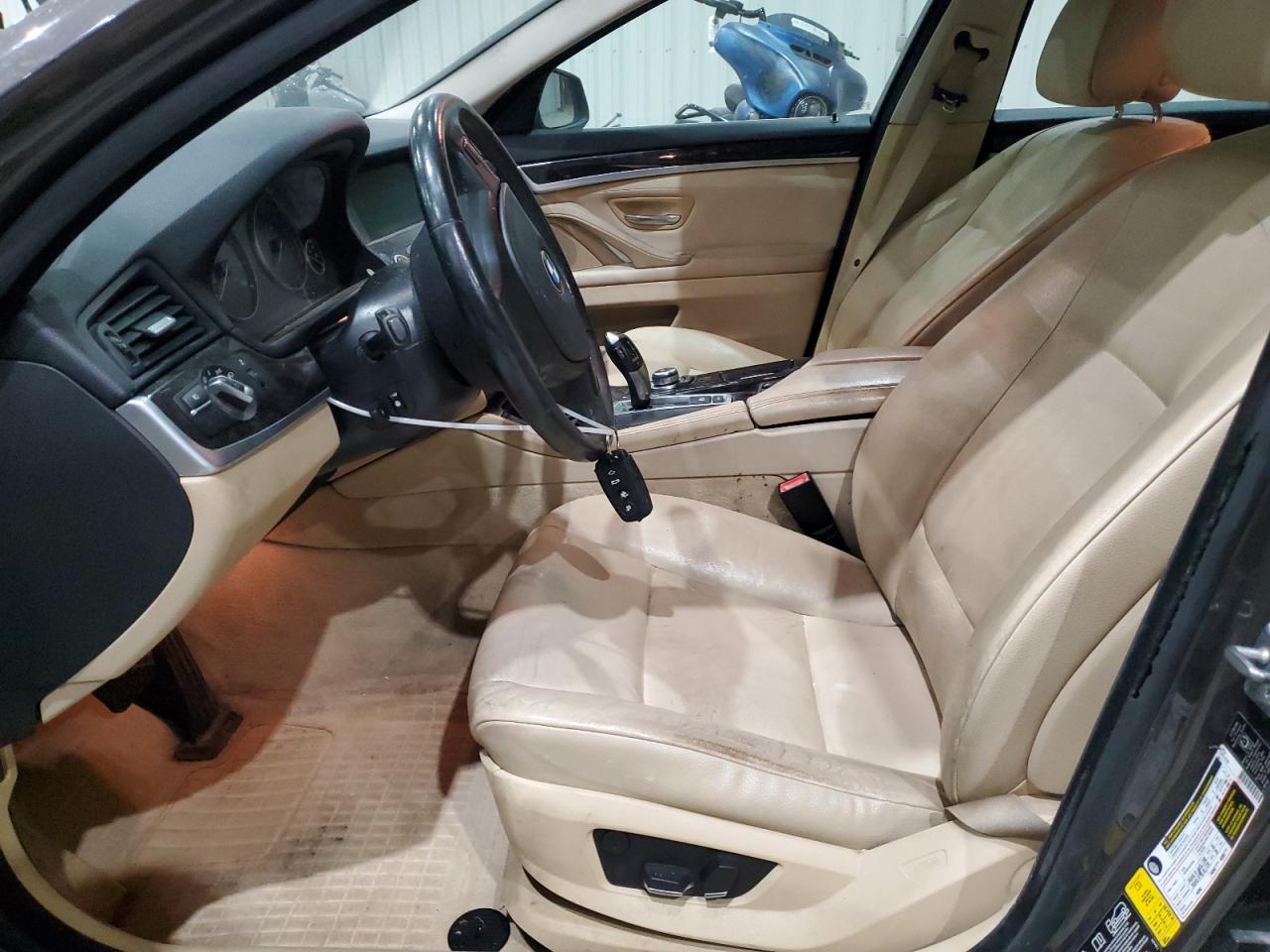 2011 BMW 5 series