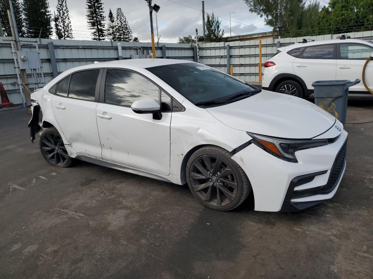 2024 TOYOTA COROLLA