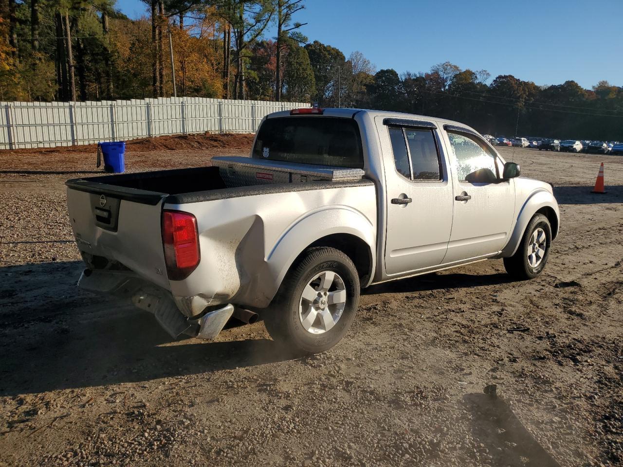 2013 NISSAN Frontier