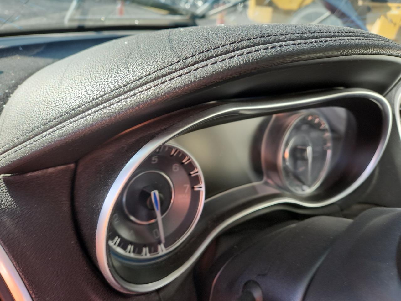 2018 CHRYSLER 300
