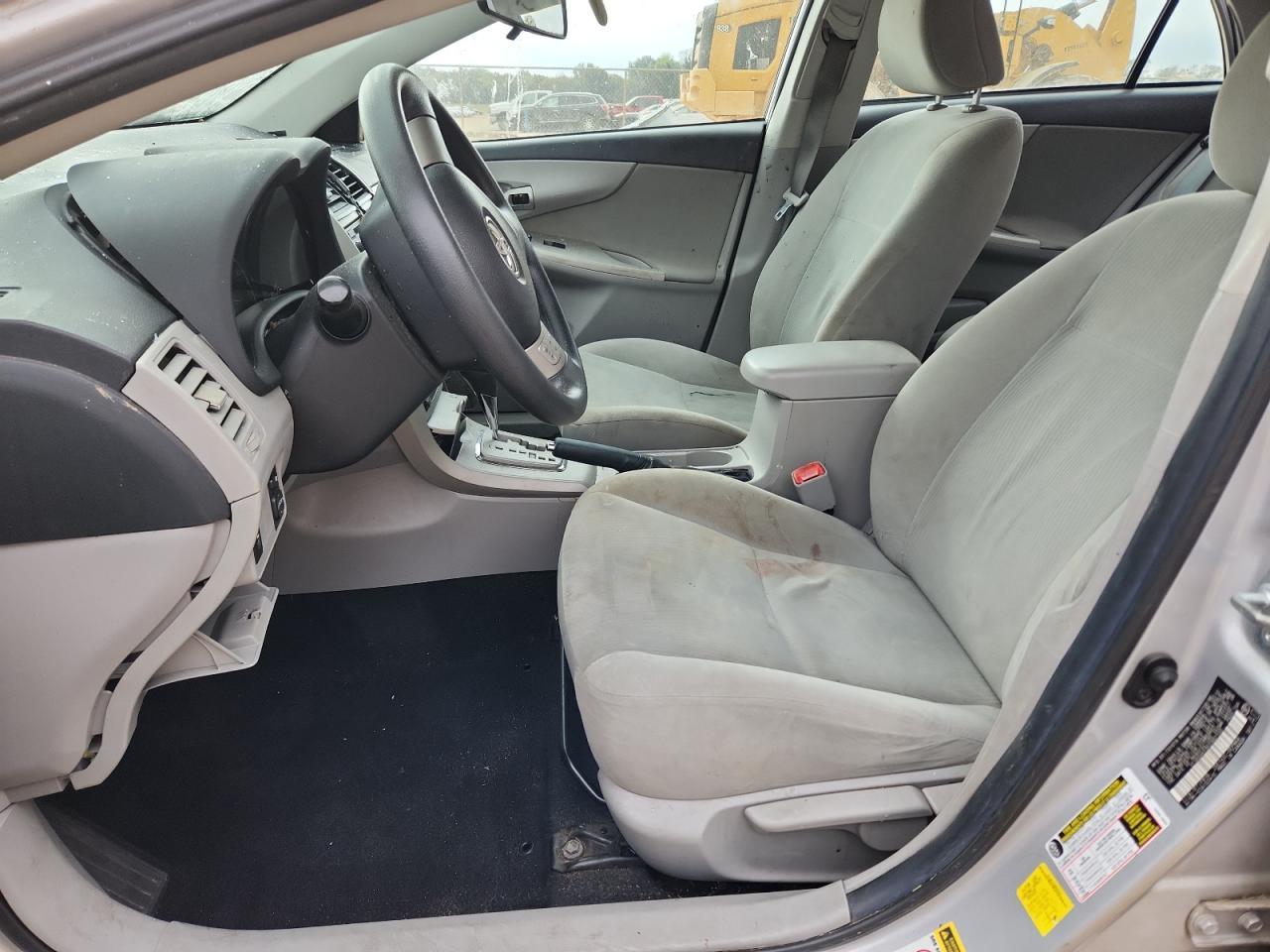 2012 TOYOTA COROLLA