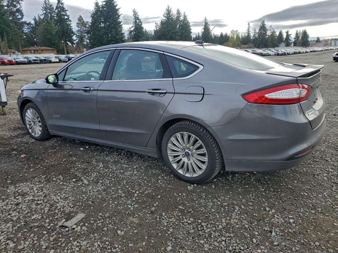 2013 FORD FUSION