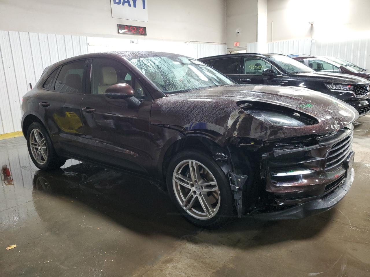 2021 PORSCHE Macan