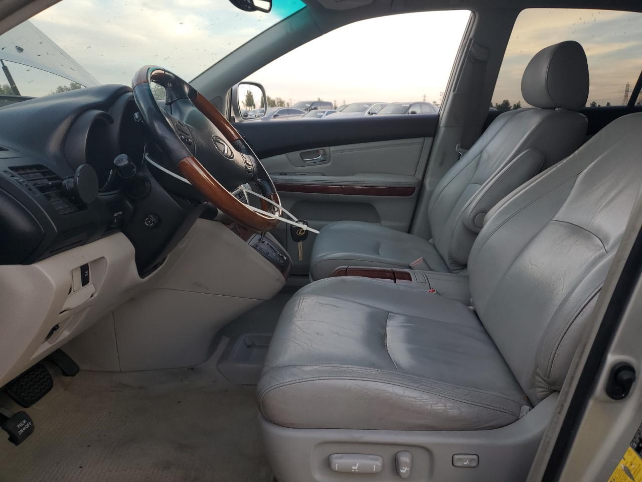 2005 LEXUS Rx 330