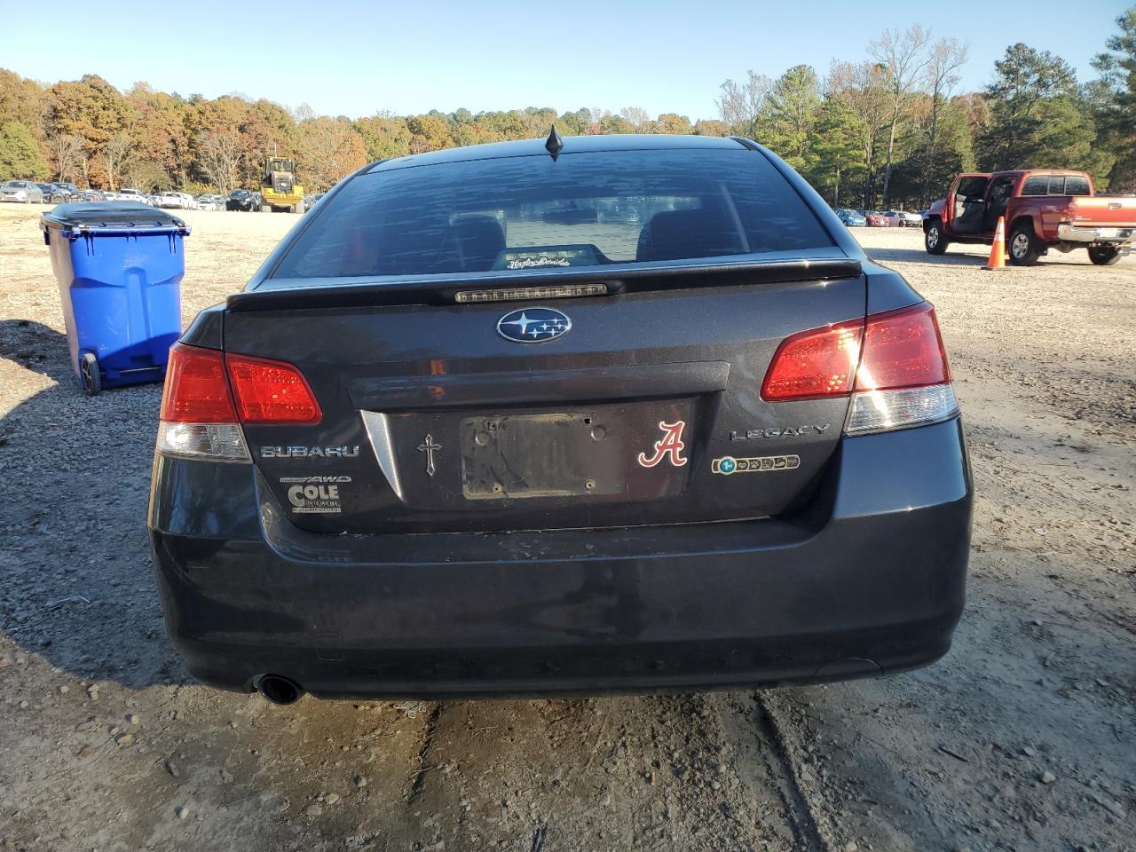 2011 SUBARU Legacy
