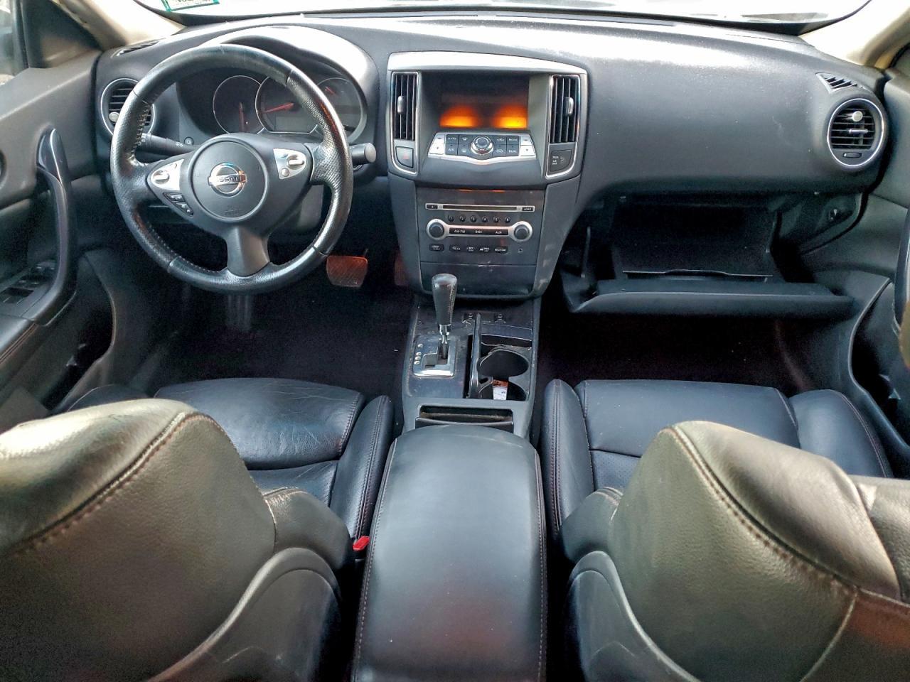 2013 NISSAN Maxima