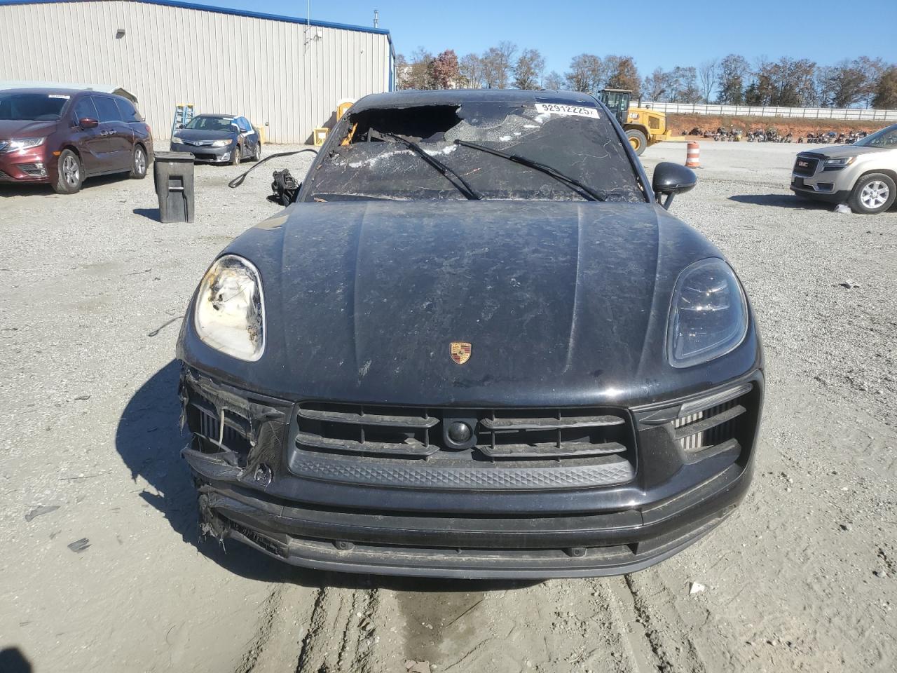 2023 PORSCHE Macan