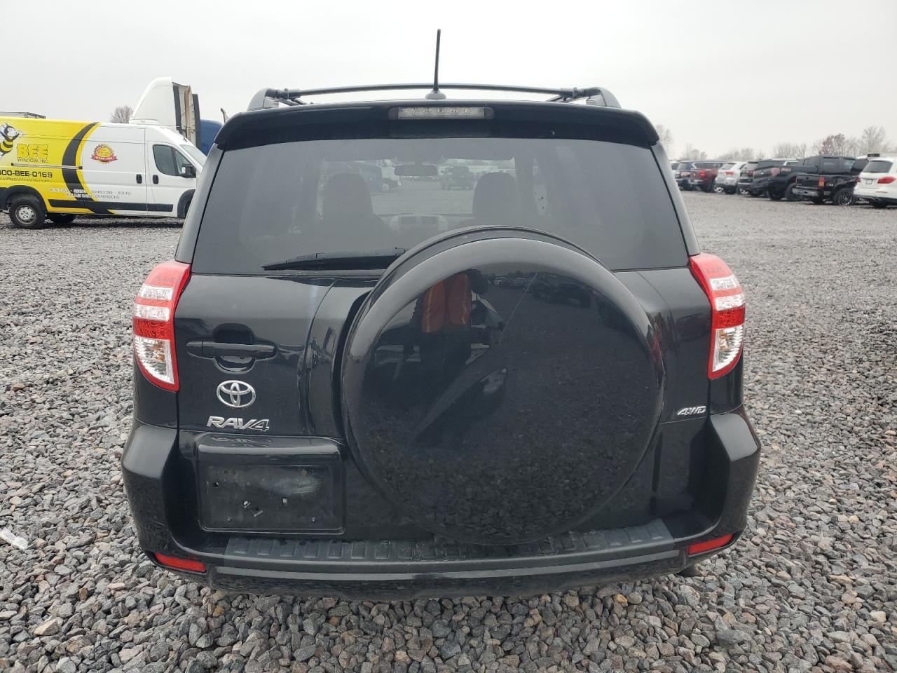 2011 TOYOTA RAV4