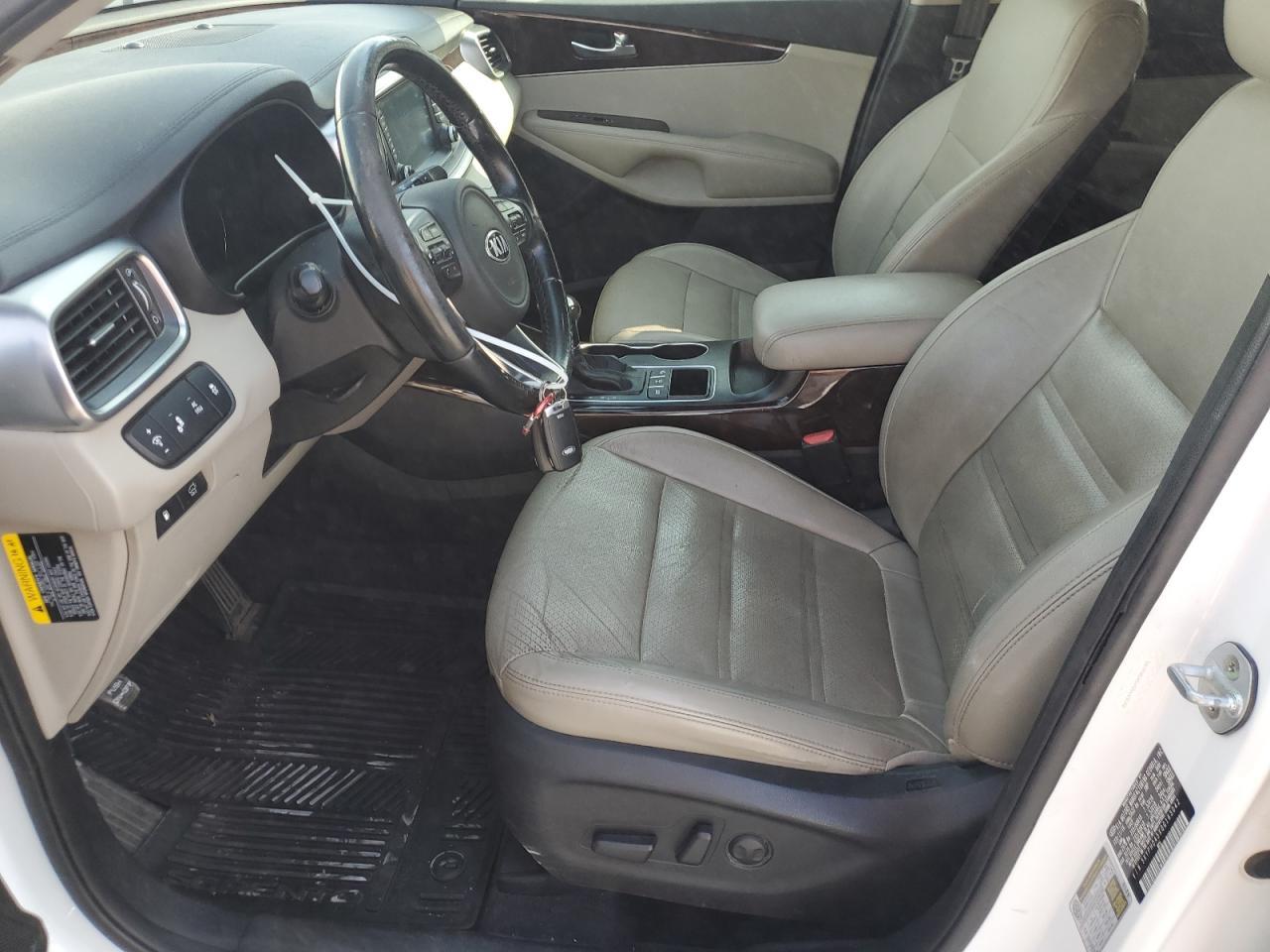 2016 KIA SORENTO