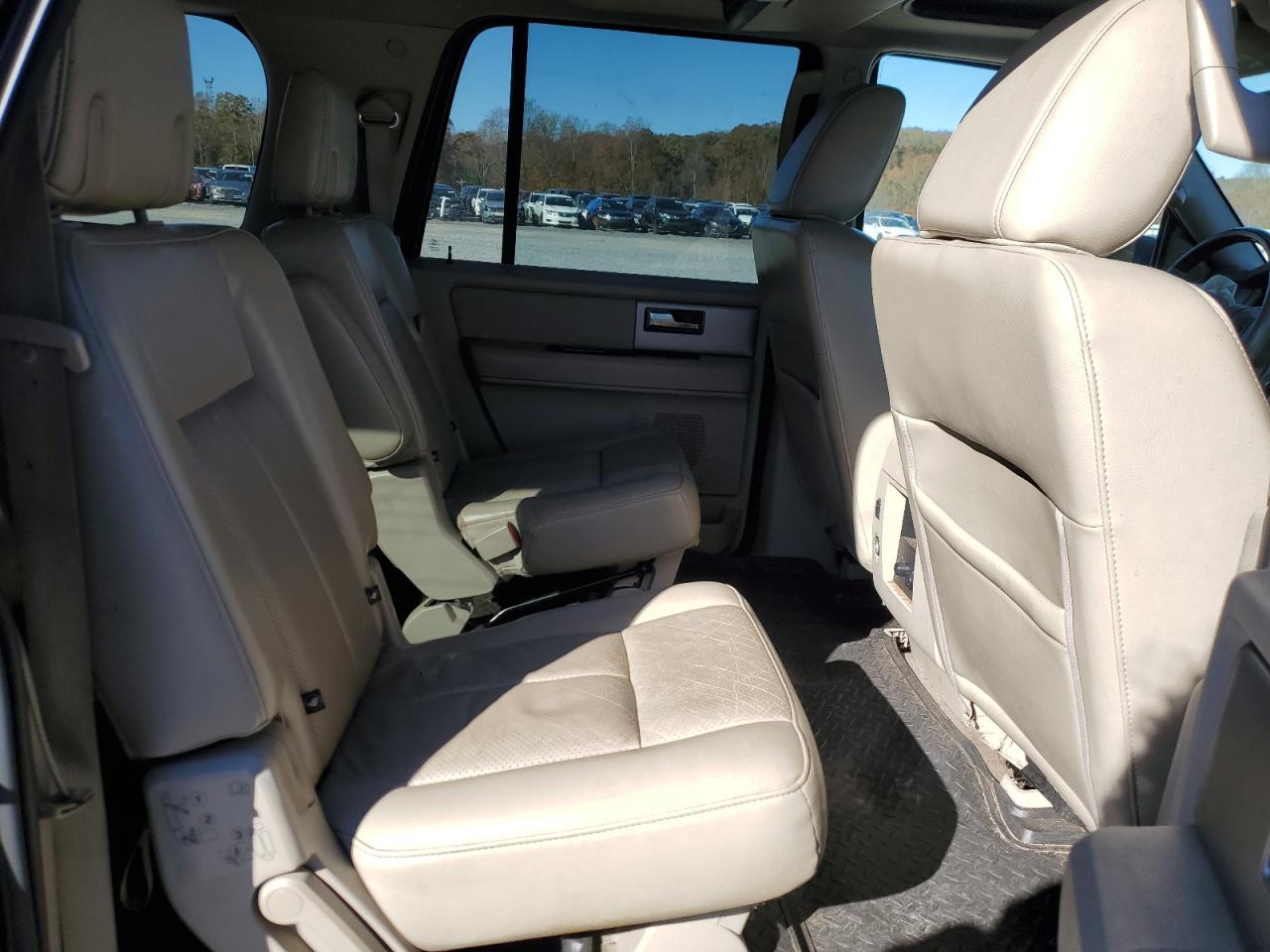 2010 FORD Expedition