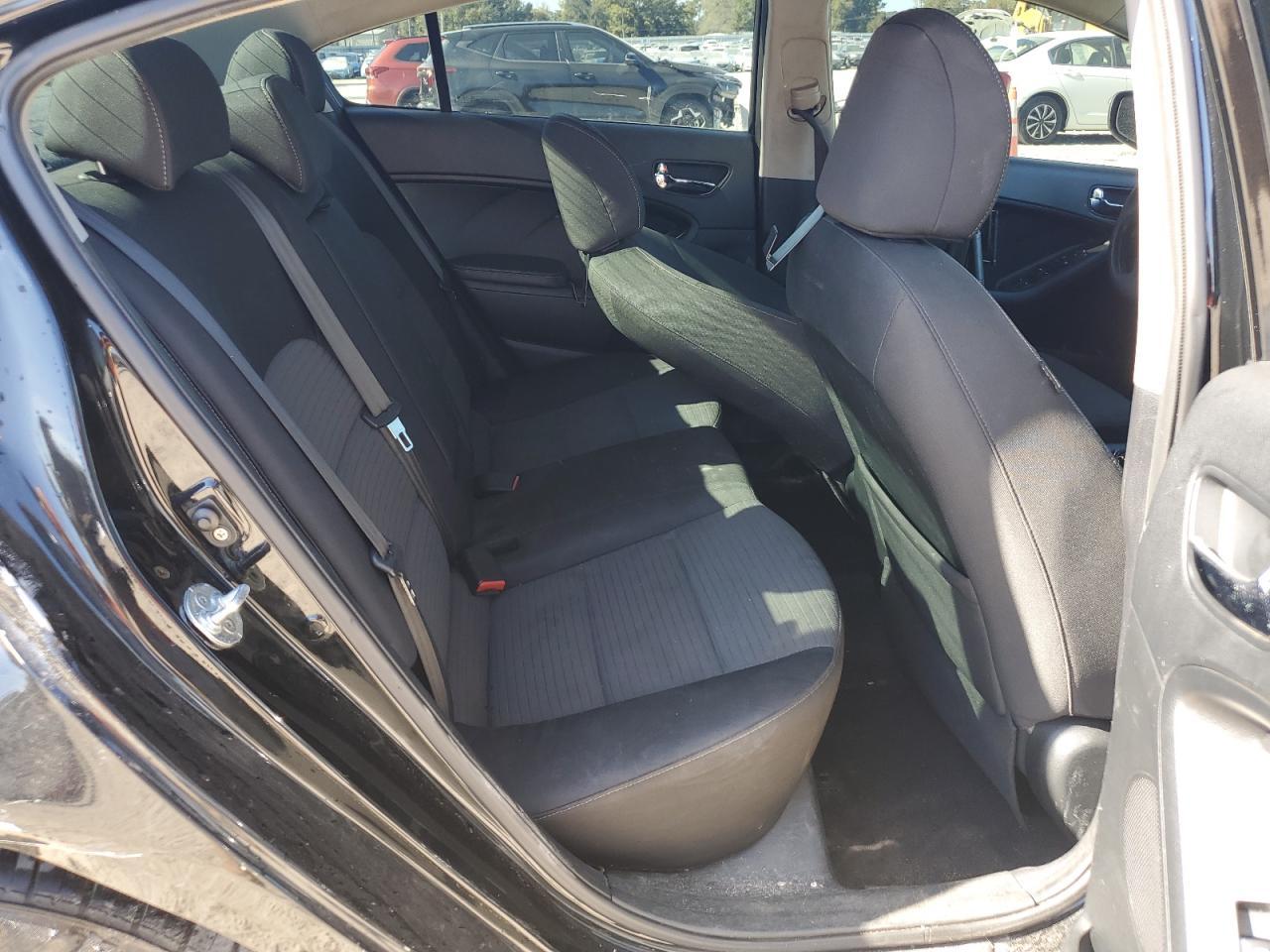 2015 KIA FORTE