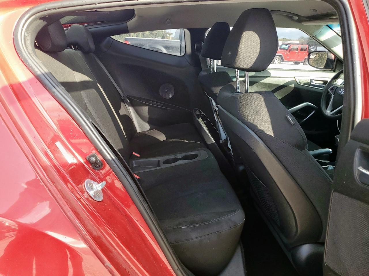 2016 HYUNDAI VELOSTER