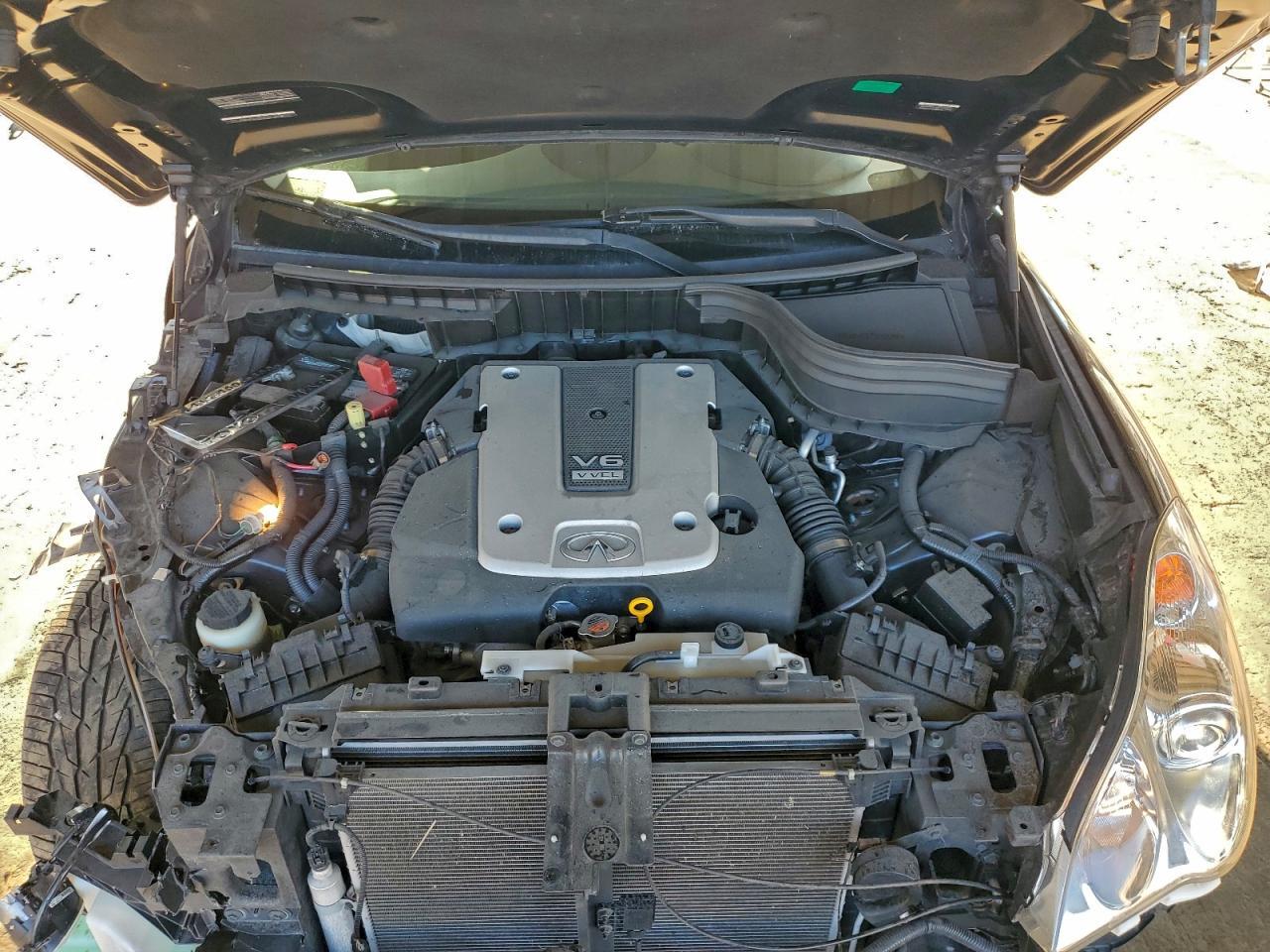 2016 INFINITI QX50
