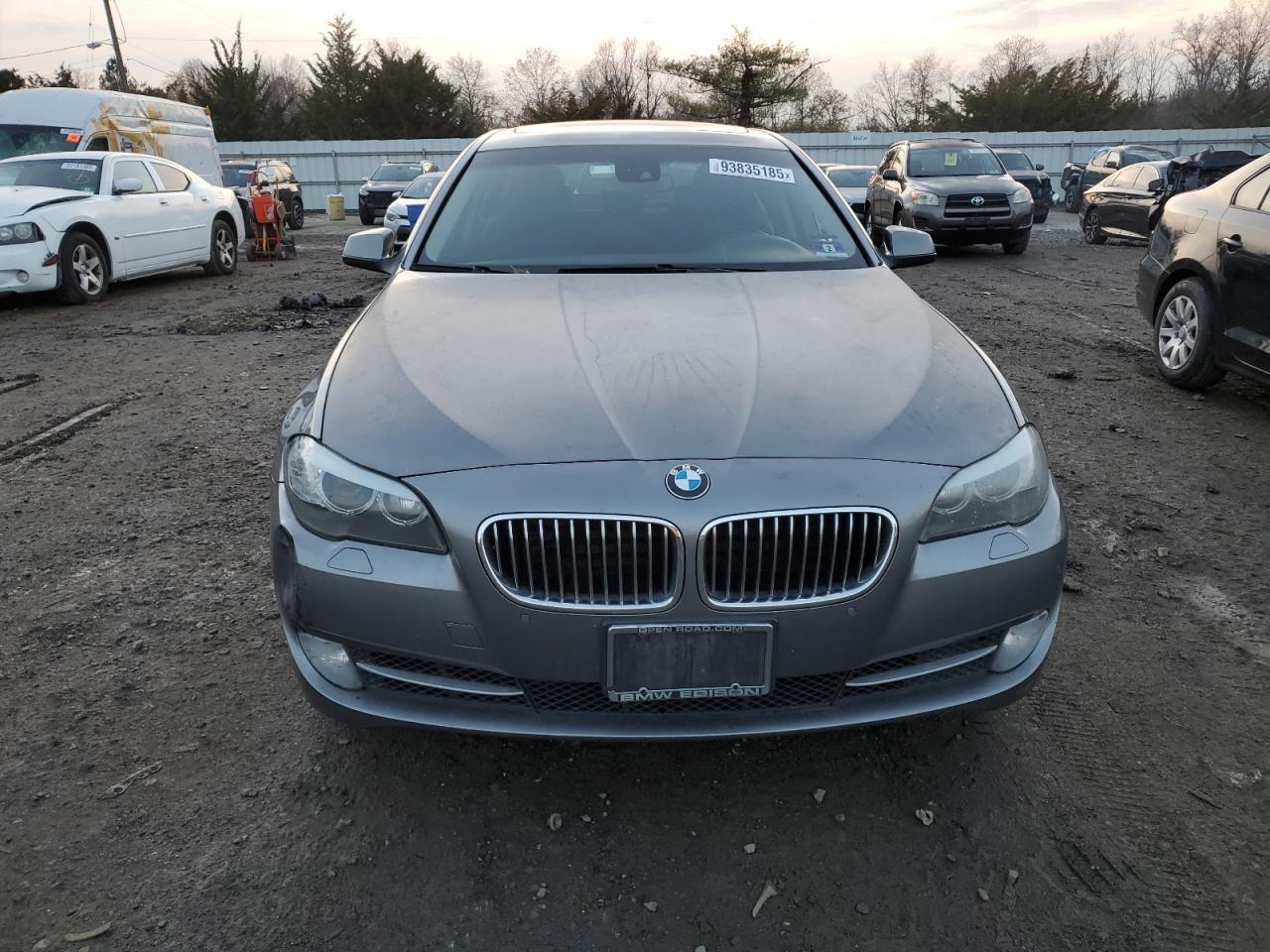 2011 BMW 5 series