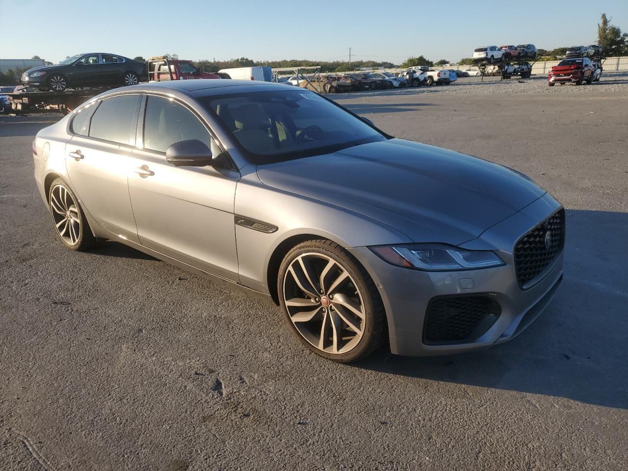 2021 JAGUAR XF
