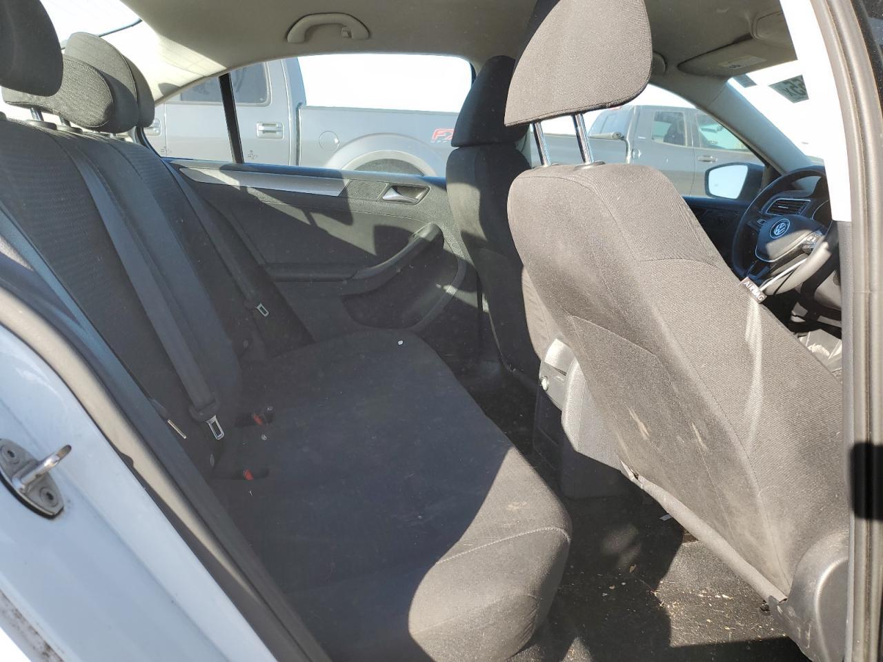 2015 VOLKSWAGEN JETTA