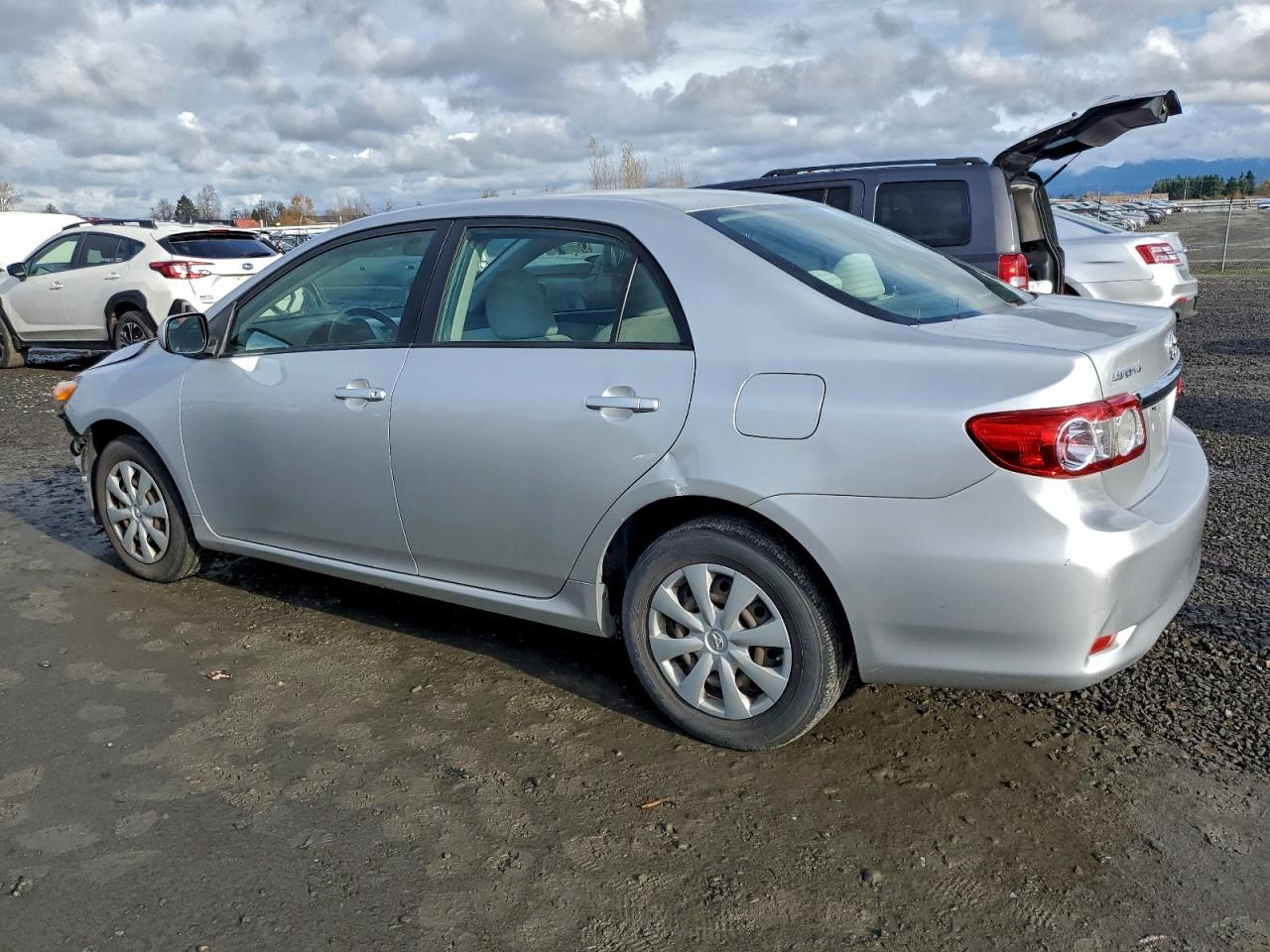 2011 TOYOTA COROLLA