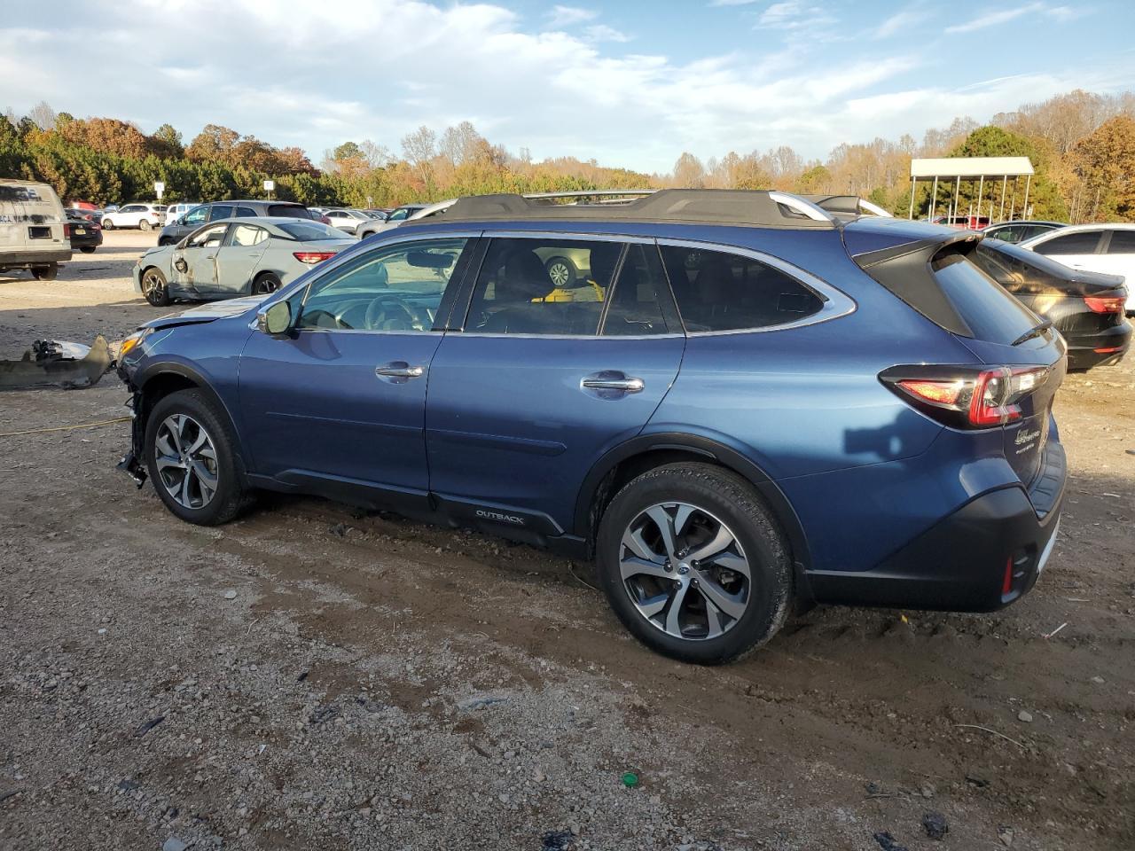 2022 SUBARU Outback