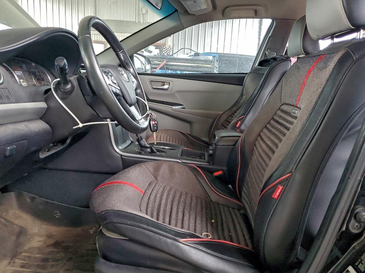 2015 TOYOTA CAMRY