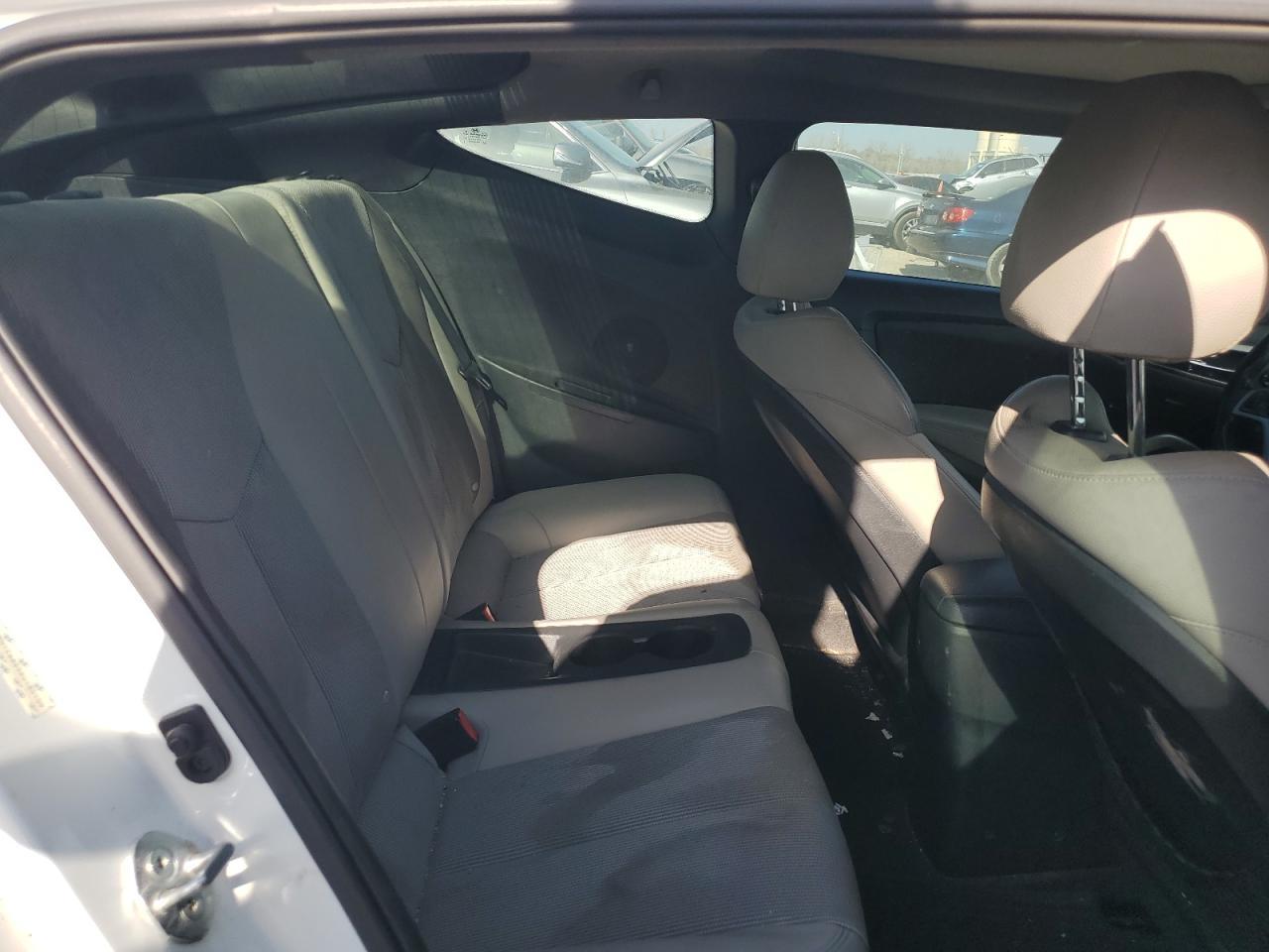 2013 HYUNDAI VELOSTER