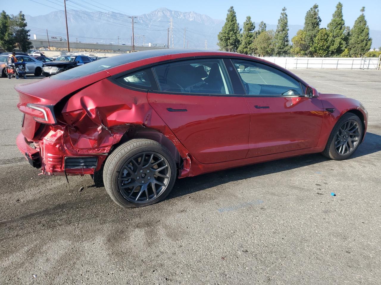 2025 TESLA MODEL 3