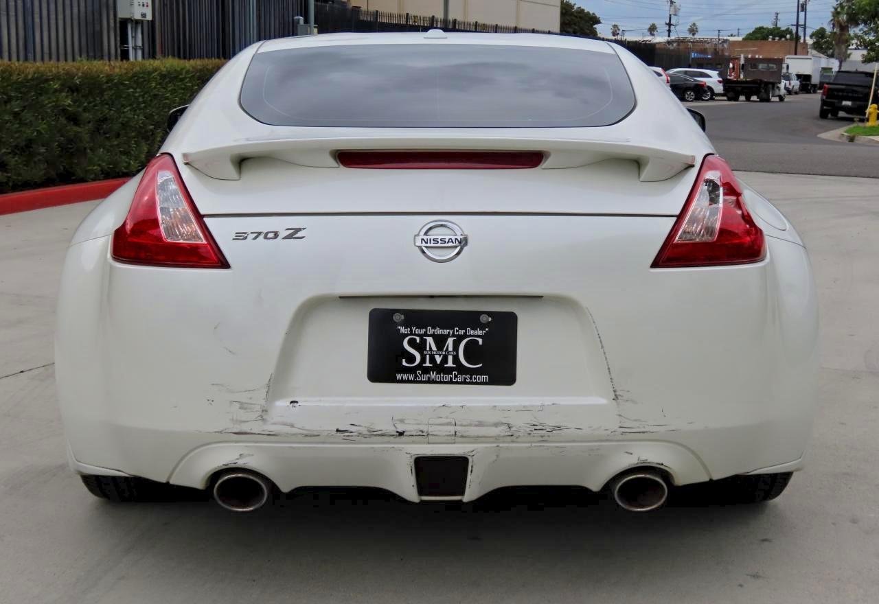 2011 NISSAN 370Z