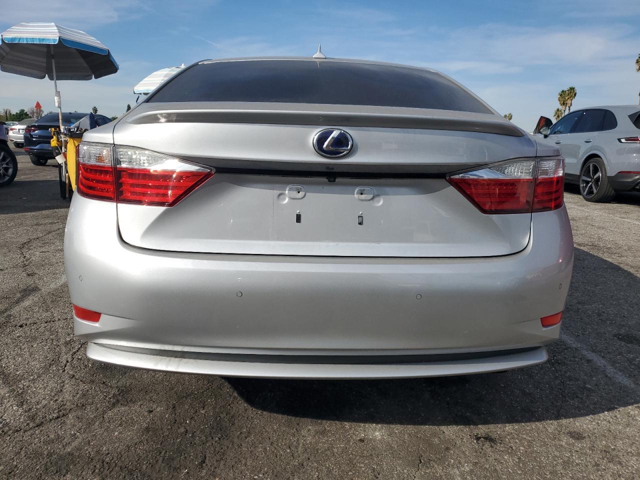 2013 LEXUS ES 300H