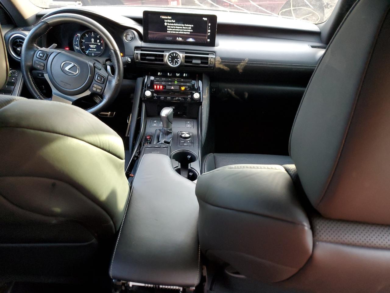 2021 LEXUS IS 350