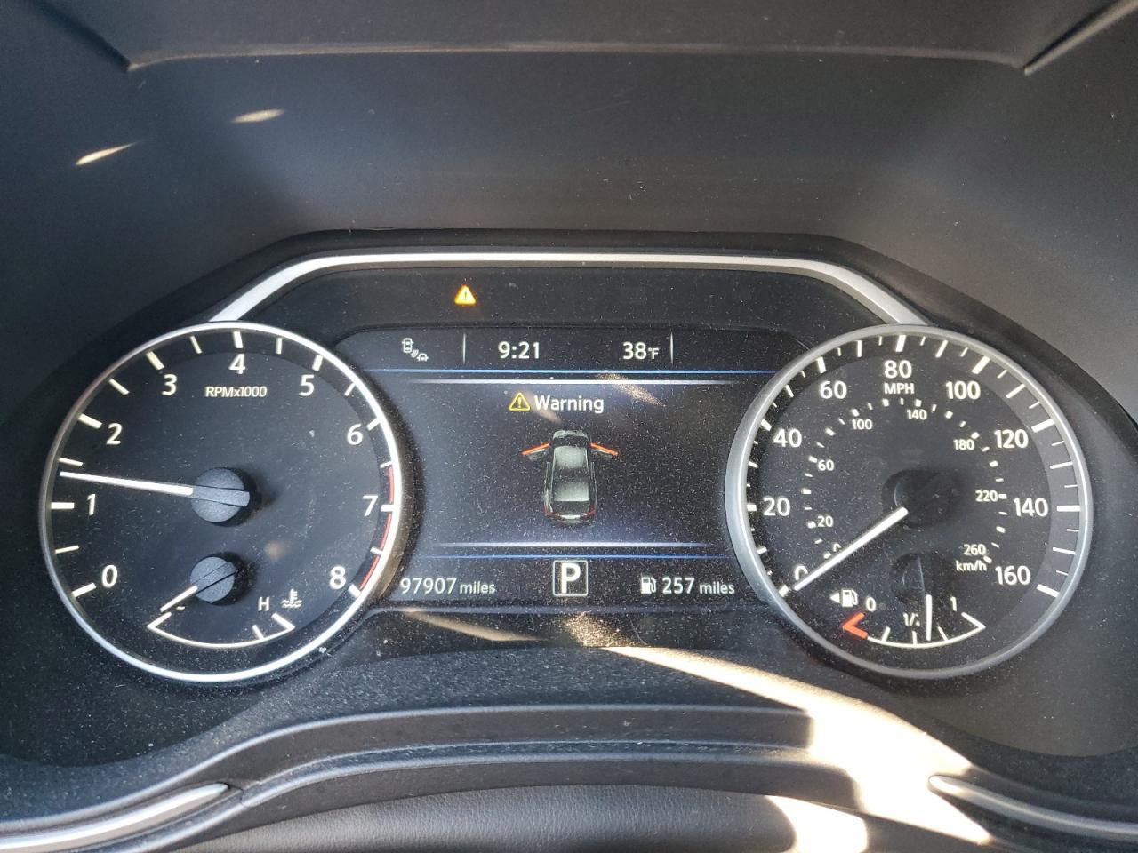 2017 NISSAN Maxima