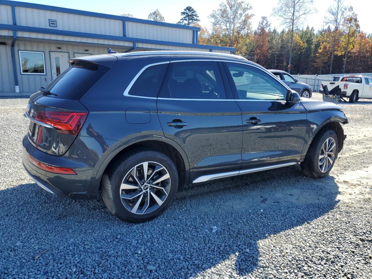 2021 AUDI Q5