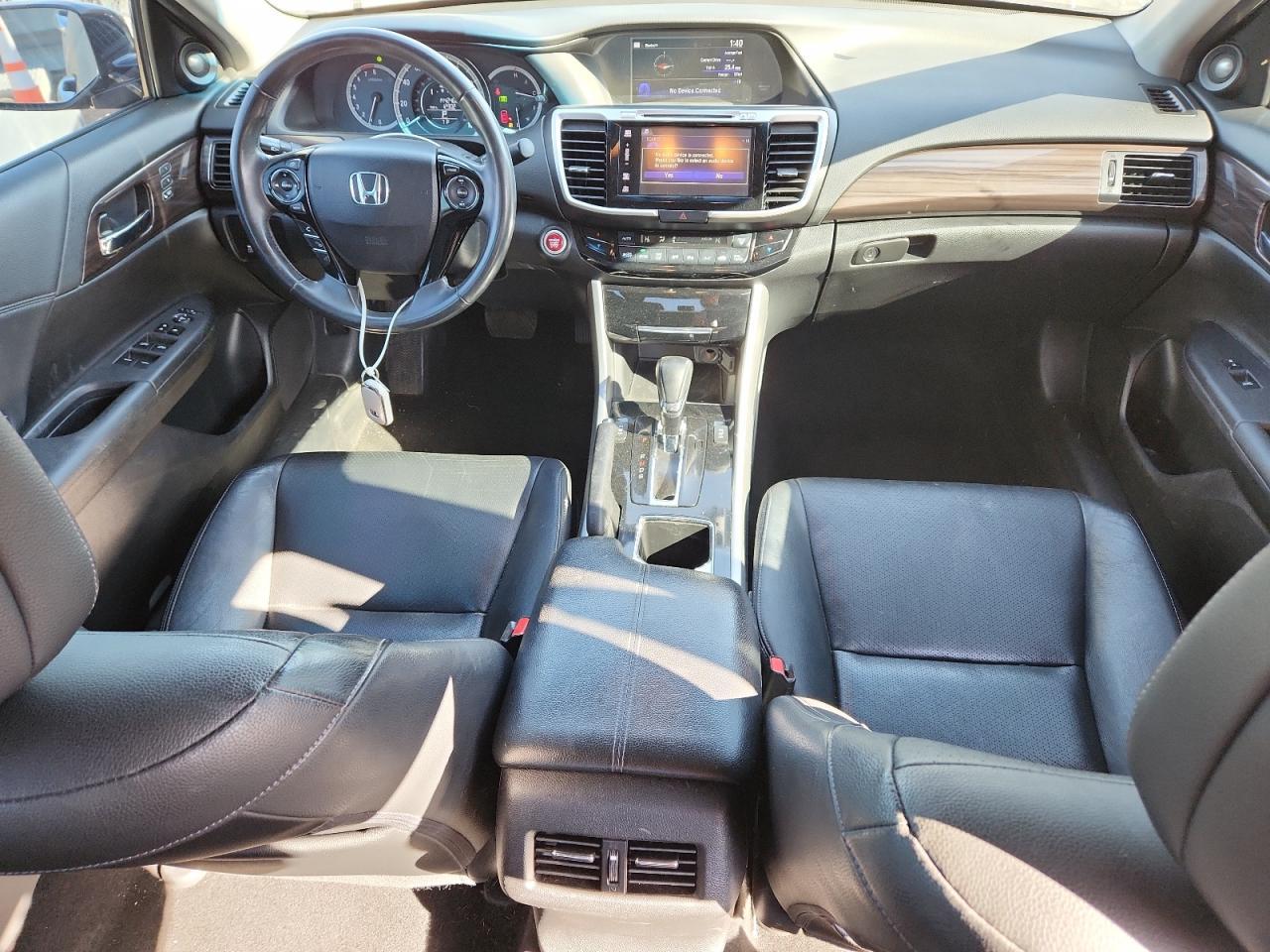 2017 HONDA ACCORD