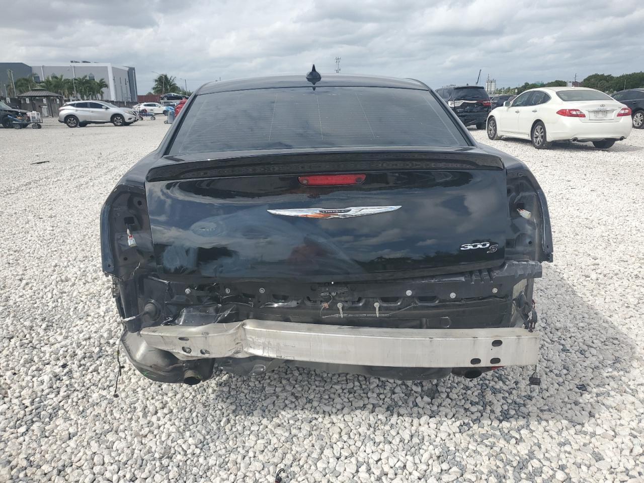2019 CHRYSLER 300