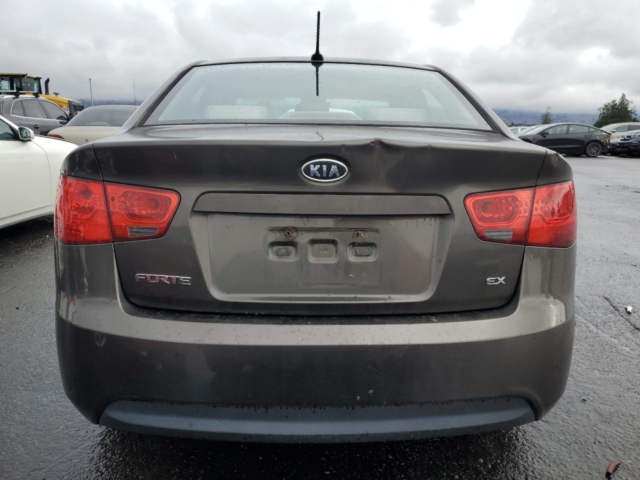 2011 KIA FORTE