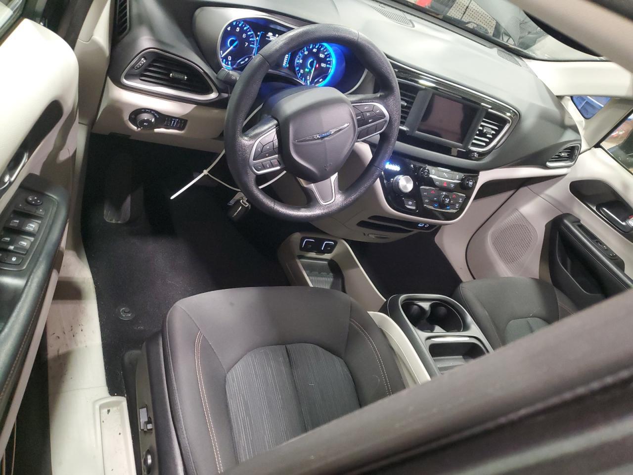 2020 CHRYSLER Pacifica