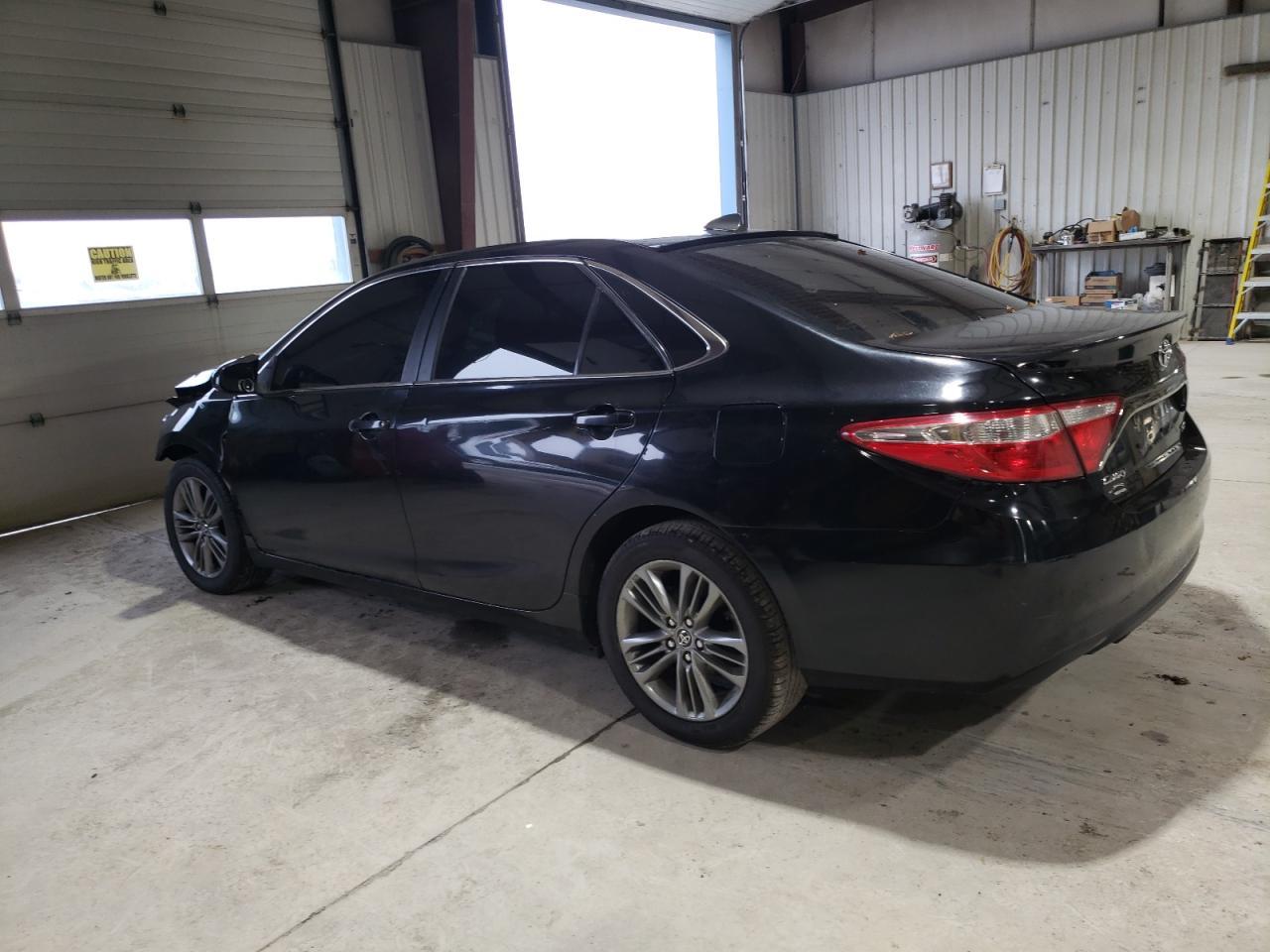 2016 TOYOTA CAMRY