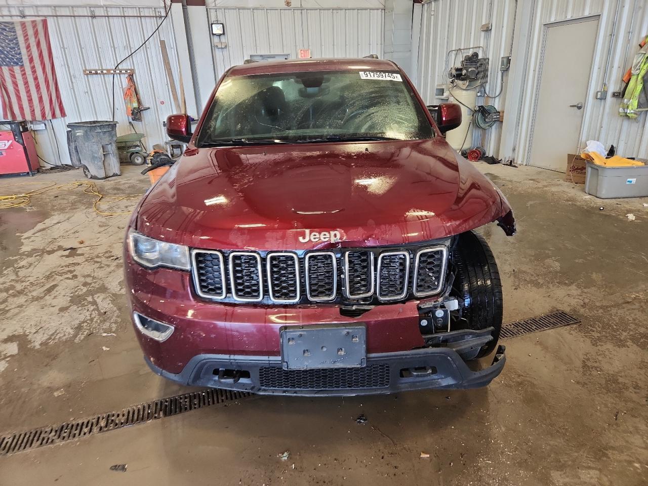 2017 JEEP Grand Cherokee