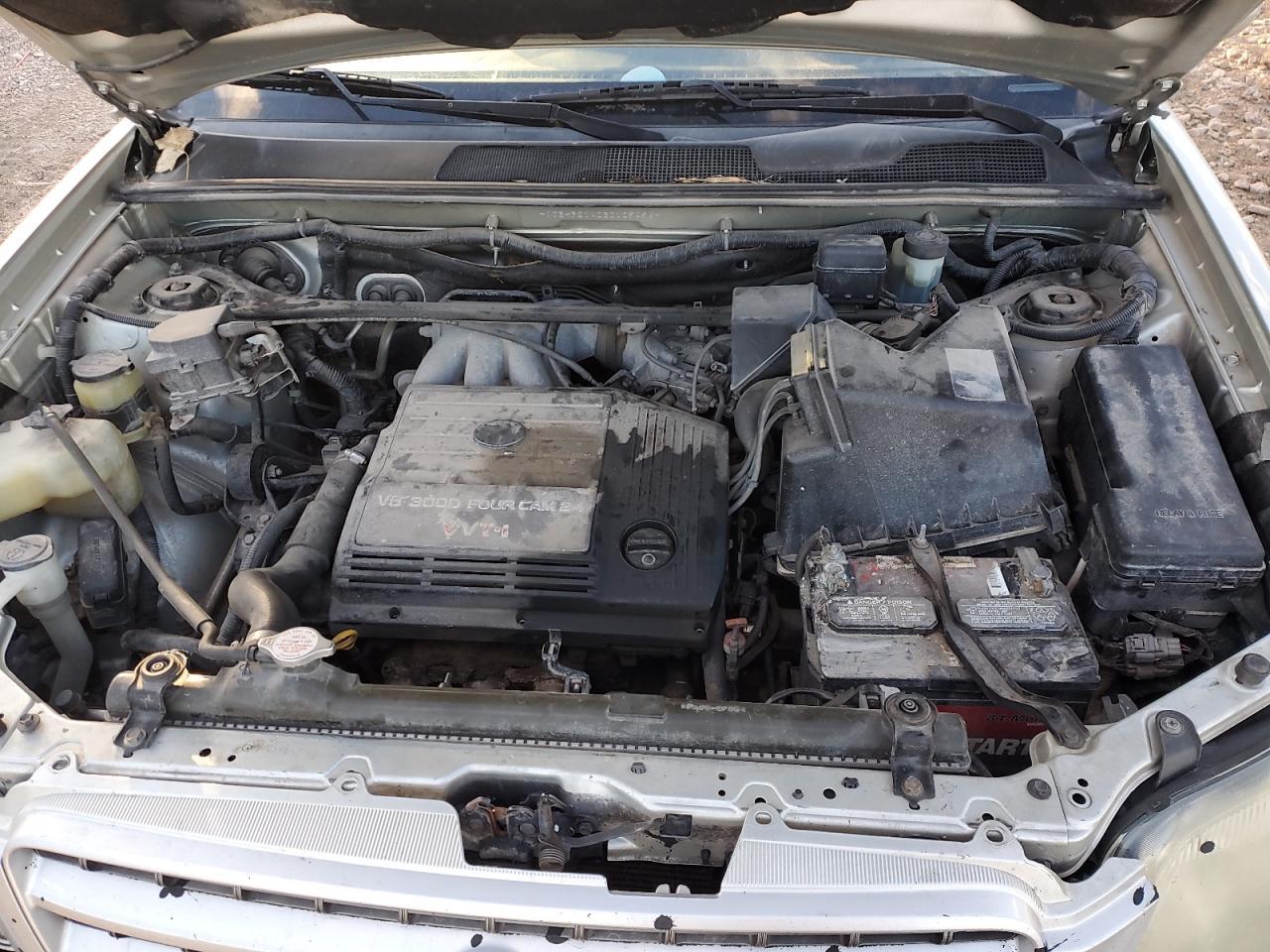2003 TOYOTA HIGHLANDER