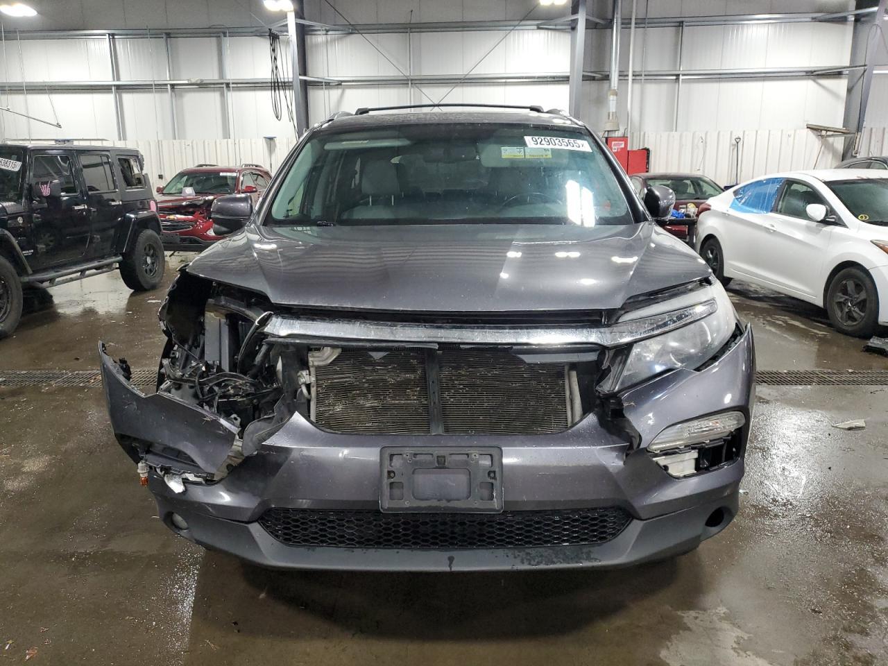2017 HONDA PILOT