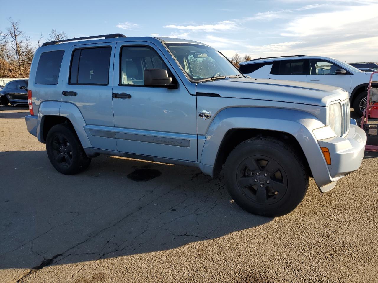 2012 JEEP Liberty
