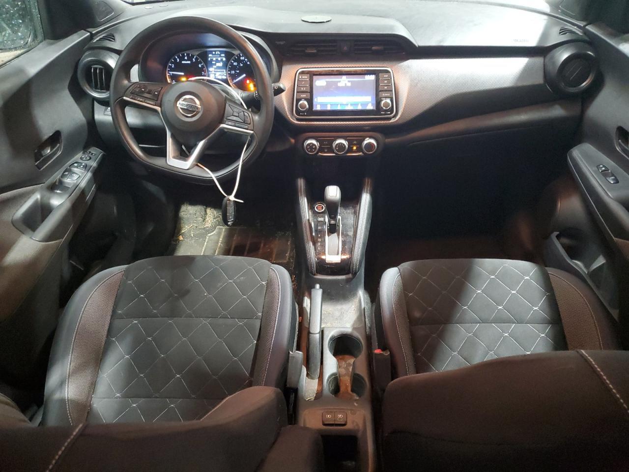 2019 NISSAN KICKS