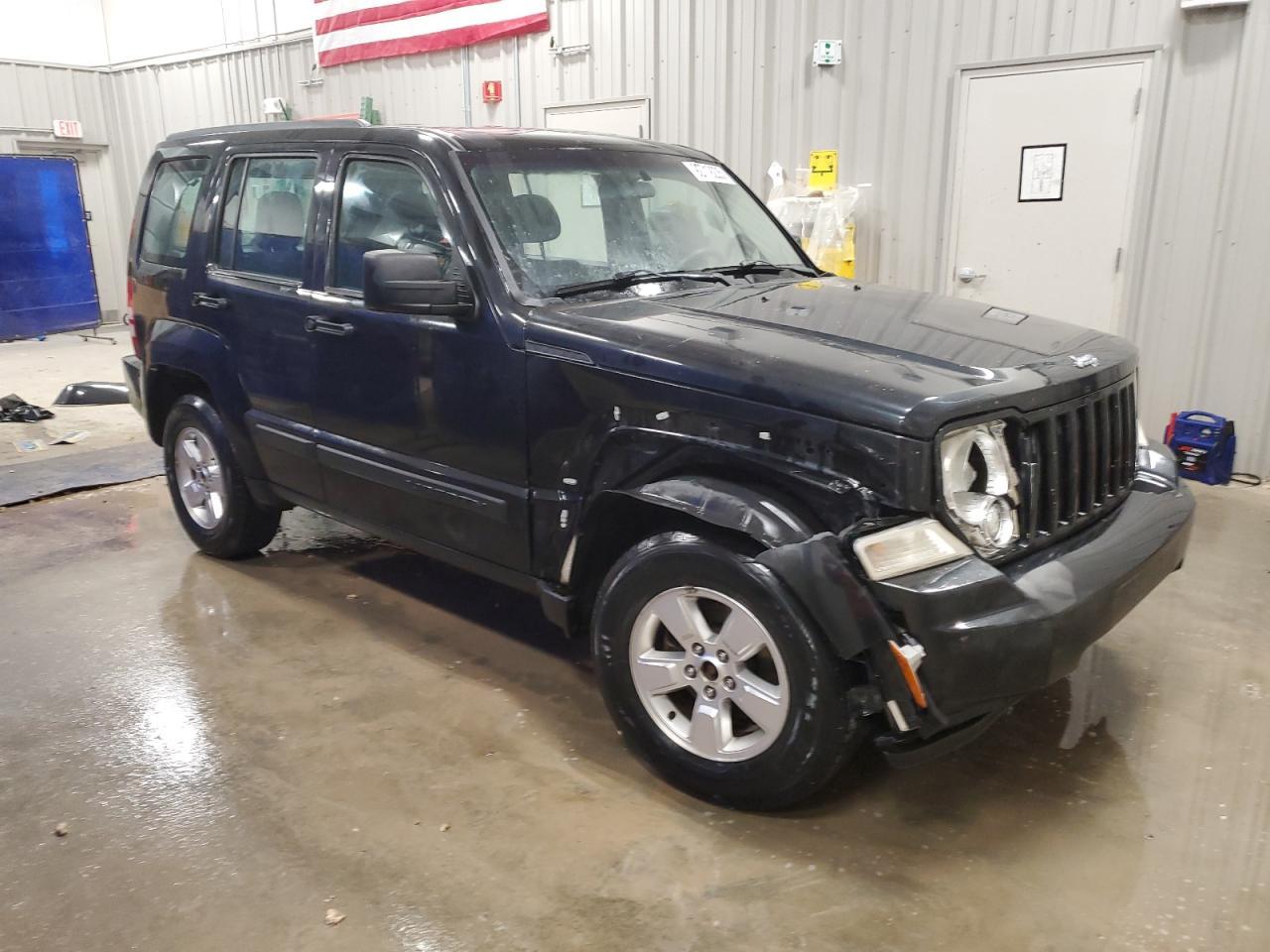 2012 JEEP Liberty